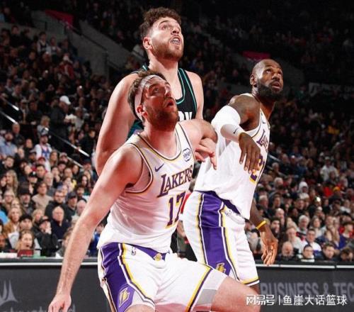 斯特林家族,夜惊盗影,豪门世家遇,辰龙捕鱼游戏官网,辰龙捕鱼游戏APP下载,辰龙捕鱼官方网站,辰龙捕鱼游戏中心