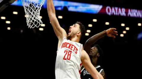 2025年青岛站世界沙滩排球职业巡回赛落幕，我国选手包揽女子组金银牌